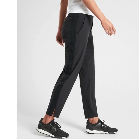 Athleta Pants Womens 10/T Black Brooklyn Midrise Ankle - Picture 2 of 8